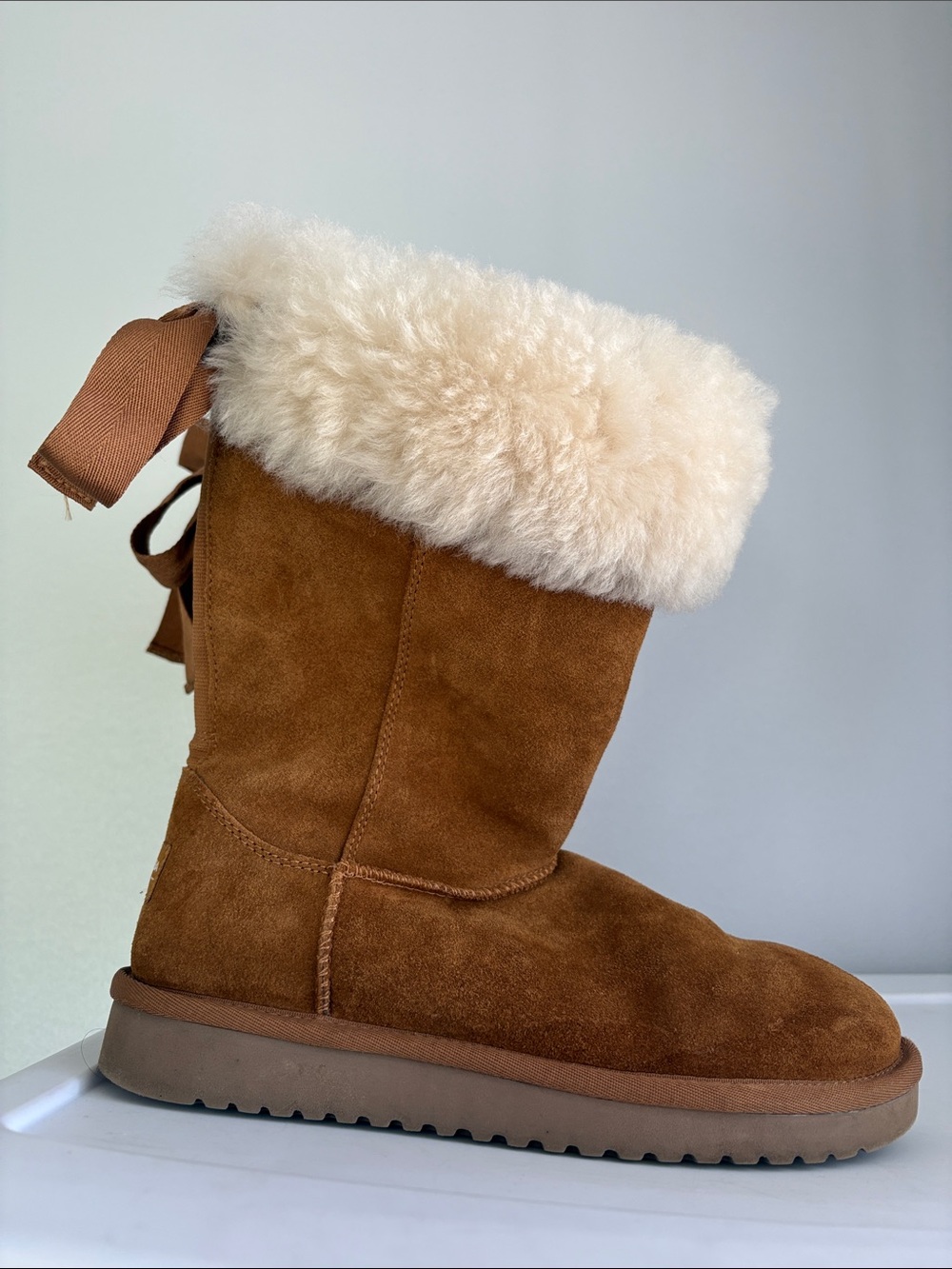 Koolaburra by UGG Suede Bow Boots Chestnut Size 6